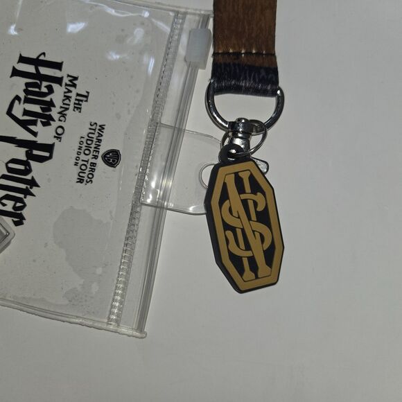 Harry Potter Universal Studios Tour Lanyard Lot of 10 Gryffindor Slytherin - Picture 7 of 16